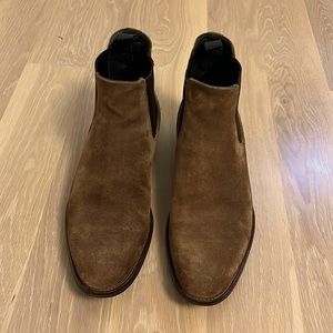 Men's Brown Suede Chelsea Boots